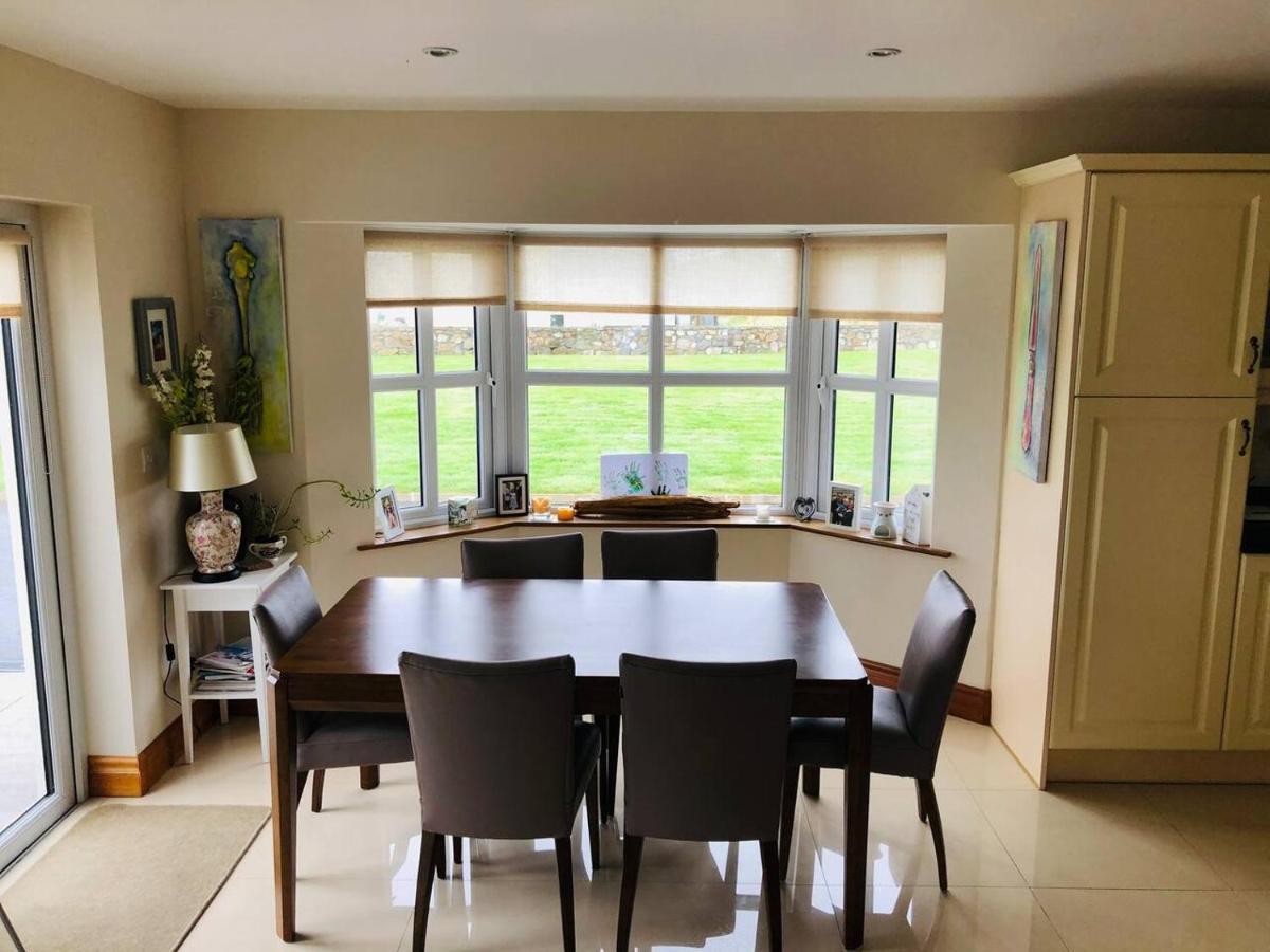 Connemara. 3 Bedroom, 8 Bed, Holiday Home غالواي المظهر الخارجي الصورة