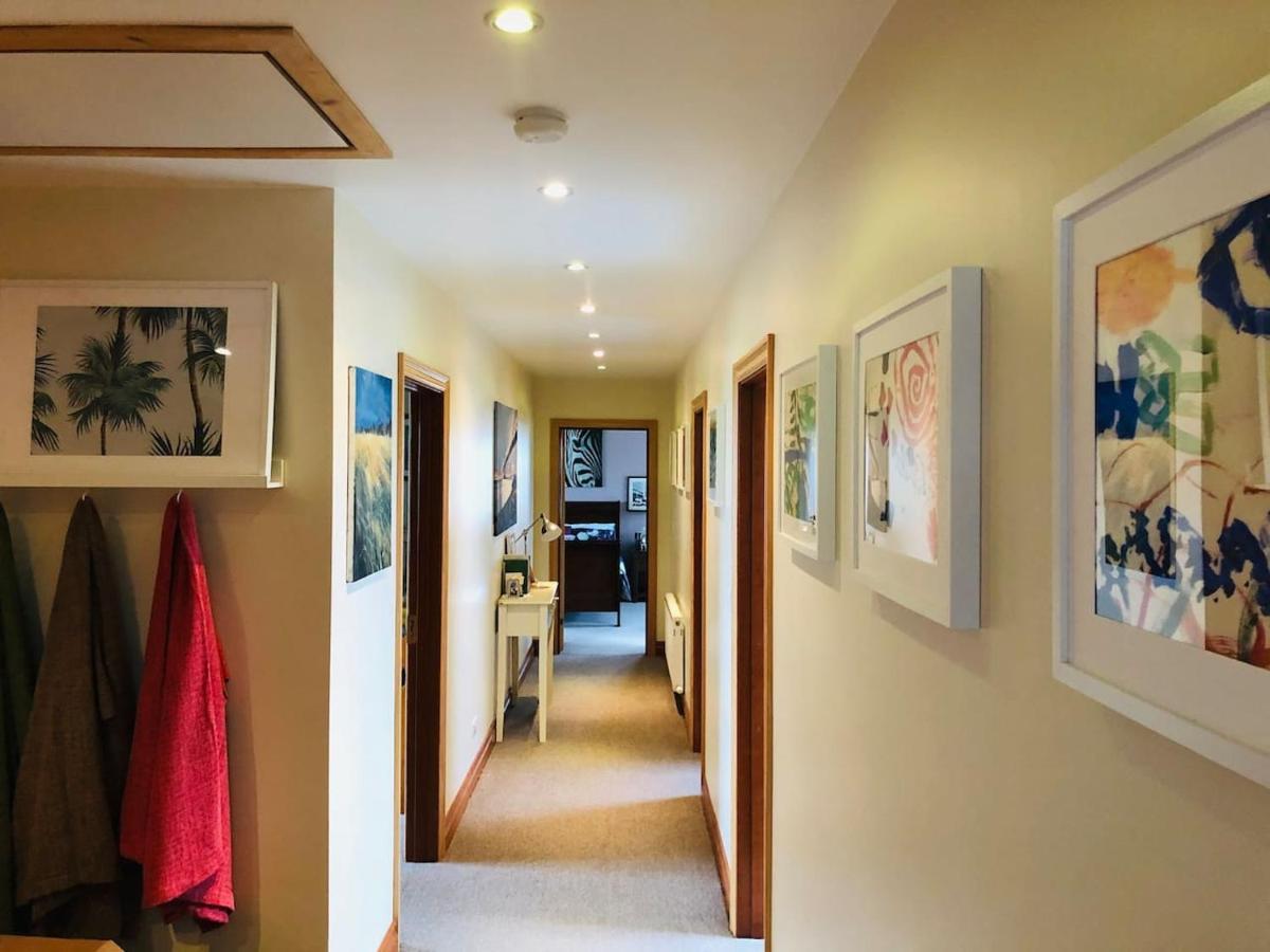 Connemara. 3 Bedroom, 8 Bed, Holiday Home غالواي المظهر الخارجي الصورة
