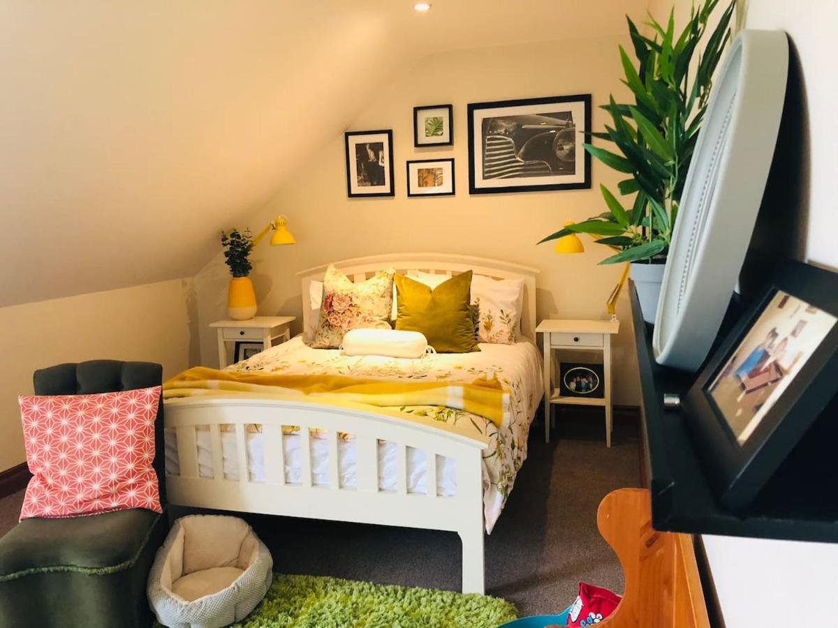 Connemara. 3 Bedroom, 8 Bed, Holiday Home غالواي المظهر الخارجي الصورة