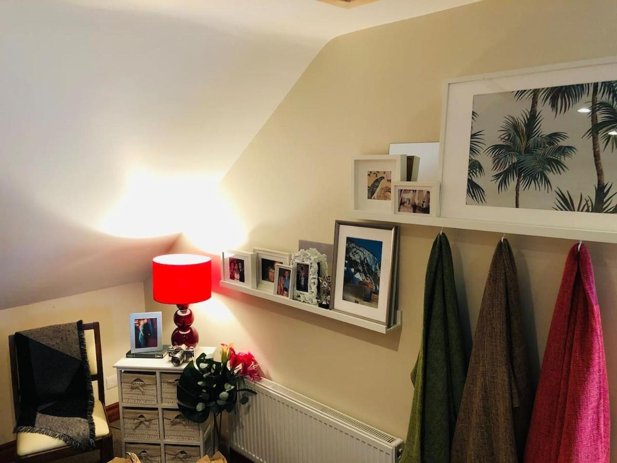 Connemara. 3 Bedroom, 8 Bed, Holiday Home غالواي المظهر الخارجي الصورة