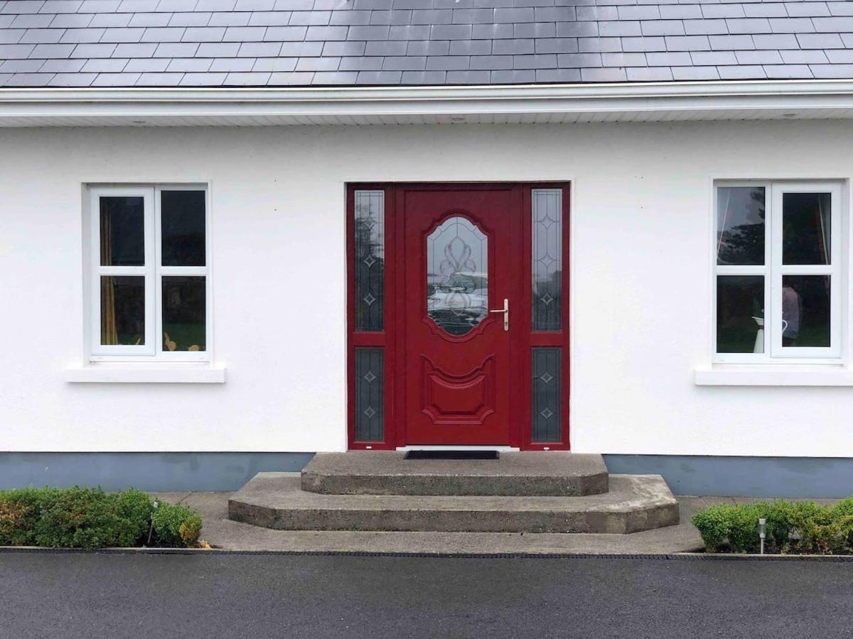 Connemara. 3 Bedroom, 8 Bed, Holiday Home غالواي المظهر الخارجي الصورة