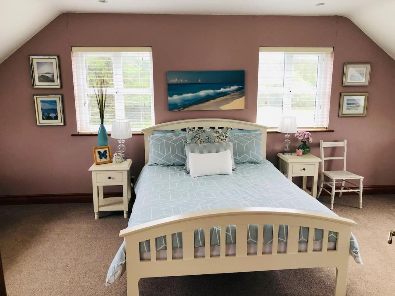 Connemara. 3 Bedroom, 8 Bed, Holiday Home غالواي المظهر الخارجي الصورة