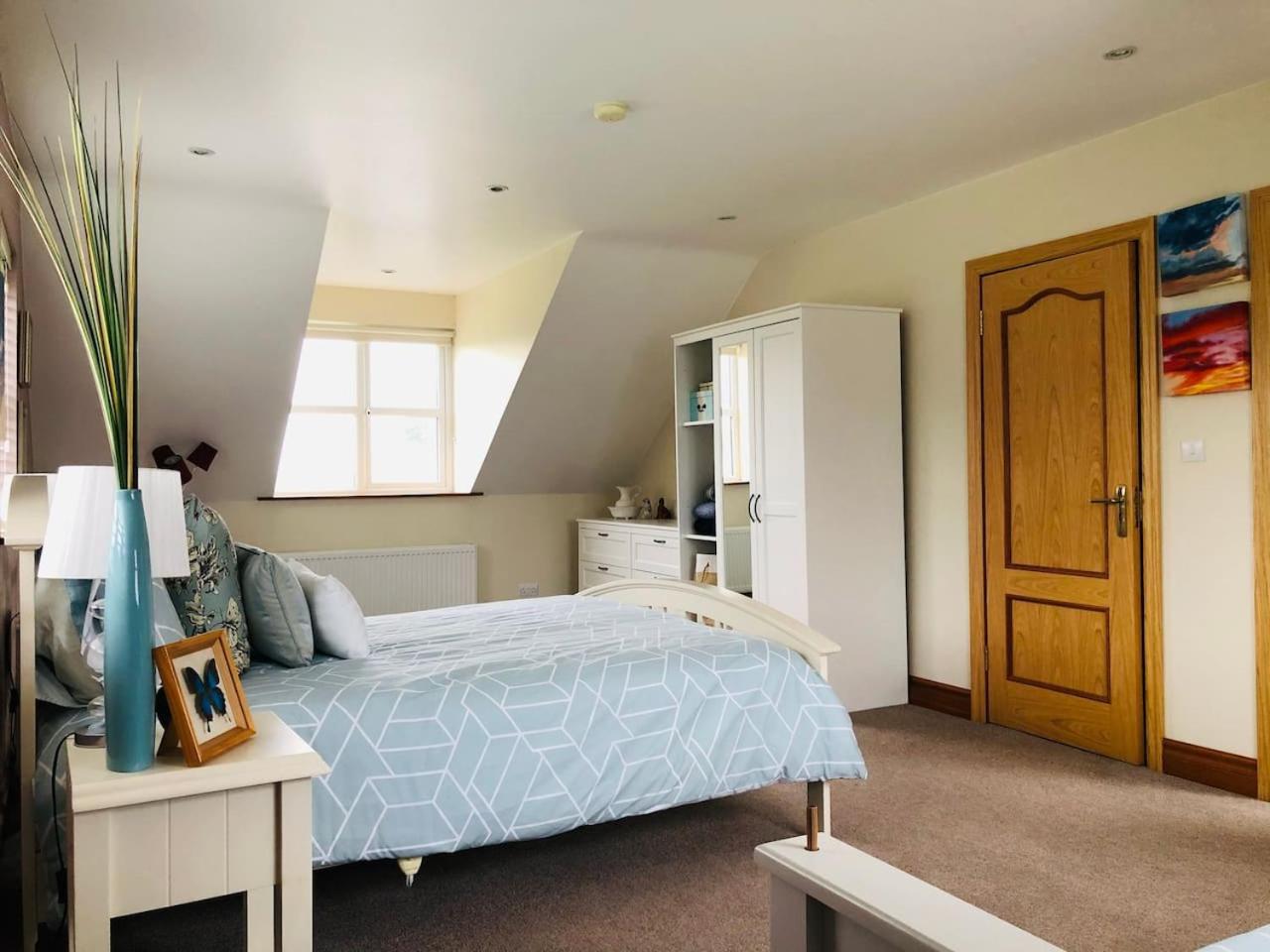 Connemara. 3 Bedroom, 8 Bed, Holiday Home غالواي المظهر الخارجي الصورة